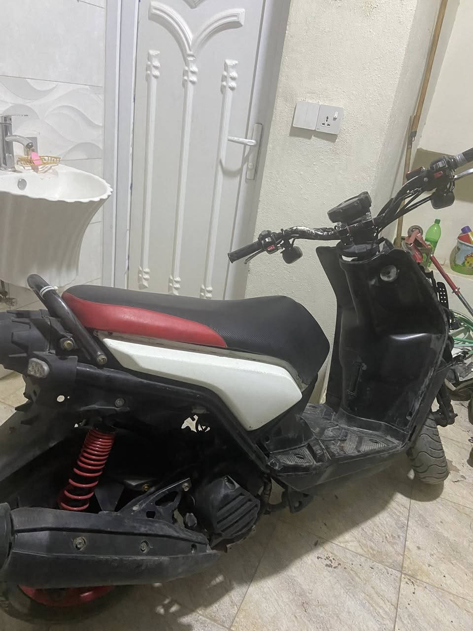 جبلي للبيع دراجه طافيه بيها طبك ابيع كوم حديد مكاني بغداد  راديه 400 وبيها مجال


**إذا كنت صاحب هذا الإعلان وتريد حذفه لأي سبب، رجاءا أرسل رسالة إلى الدعم الفني**