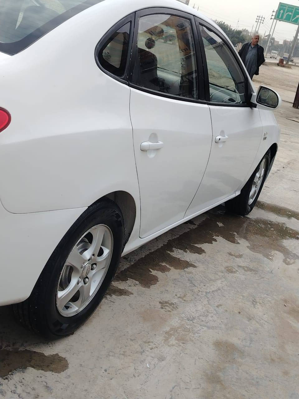 سلام عليكم افانتي 2009مكينة كير تتفئة تبريد صدر تخم تاير سيرة حلوة بيه ثلاث قطع صبغ وقطعة مبدلة سنوية لل2028 رقم التلفون *********** سعر 105 وبيهة مجال
