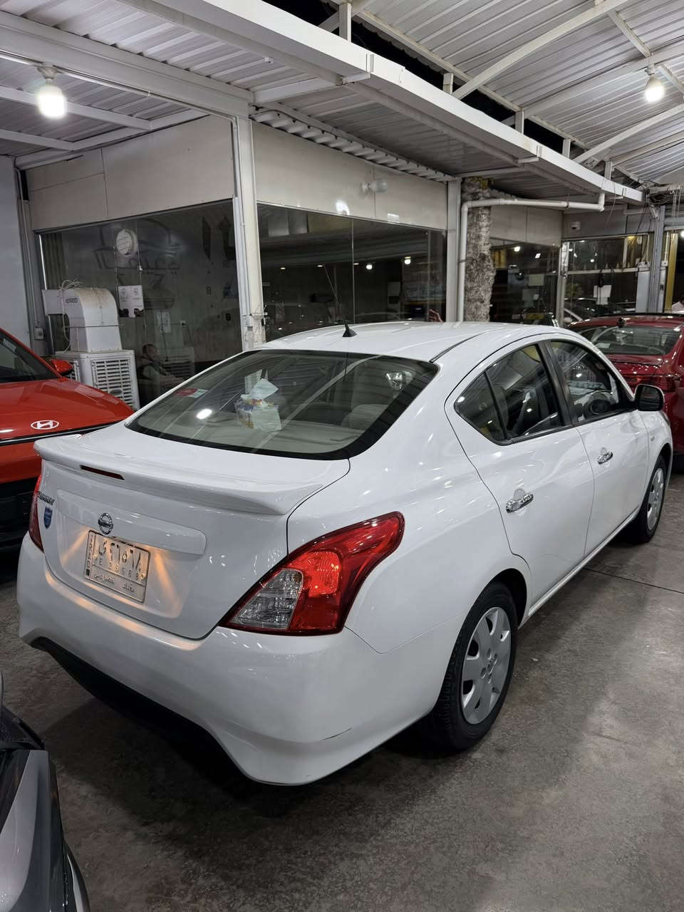 السلام عليكم سني 2024 هندي اصلي شركة السور ام الضمان ماشية 36 الف كيلو متر مكفولة كفالة عامة من كل شي بس شخوط صغار بل دعامية رقم بغداد يدات نيكل شباك نيكل 5 ويل كب بلوجكتر وسعرها 124 ورقة وبيها مجال بسيط للاستفسار ***********
