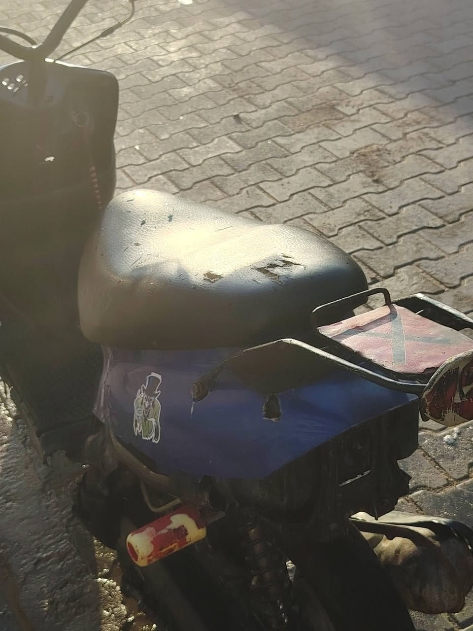 دراجه للبيع دراجه نضيفه سعر 200بيهه مجال قليل مكان حي ميسان


**إذا كنت صاحب هذا الإعلان وتريد حذفه لأي سبب، رجاءا أرسل رسالة إلى الدعم الفني**