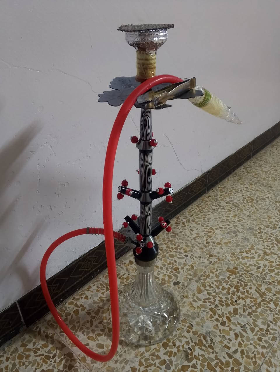 نركيله الماني اخو الجديد 
مستعمله شي قليل جديده 
السعر 40 السكن الموصل


**إذا كنت صاحب هذا الإعلان وتريد حذفه لأي سبب، رجاءا أرسل رسالة إلى الدعم الفني**