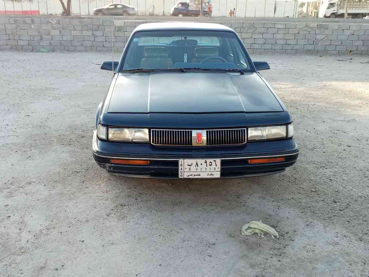 للبيع اولدز 90سياره مكفوله من الصبغ والضربه وحته البارد مكينه كير خير من الله ترايك وين ميعجبك شرط التحويل صدر جديد دواخل جديده كهربائيات كلهه شغاله السعر 45وبيهه مجال عنواني محموديه اللطيفيه***********
