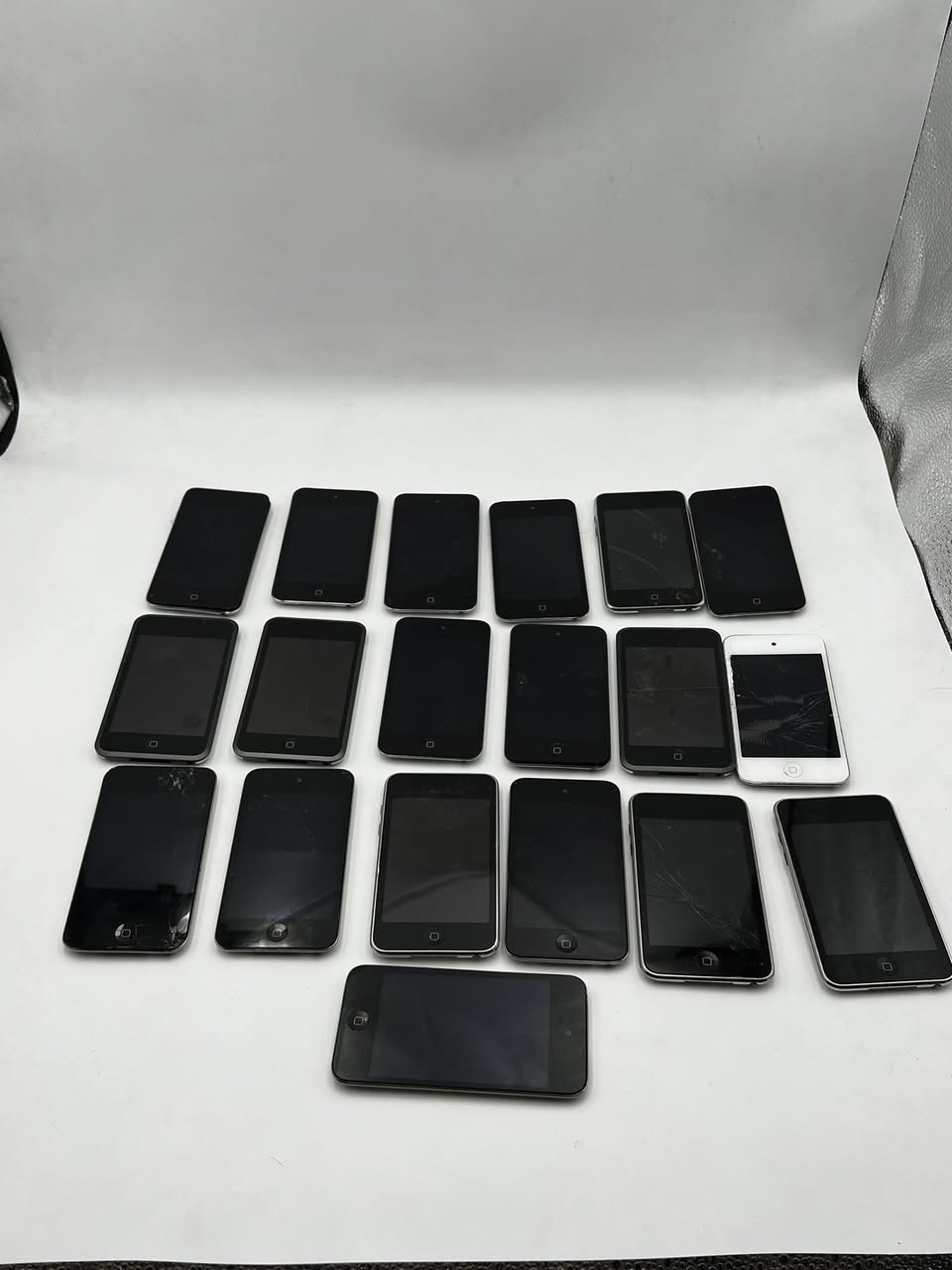 ايبودات تاج عدد ١٨ الواحد على ٦ الاف


**إذا كنت صاحب هذا الإعلان وتريد حذفه لأي سبب، رجاءا أرسل رسالة إلى الدعم الفني**