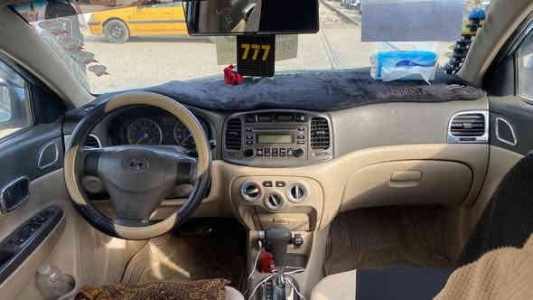 سلام عليكم شباب اكسنت  ٢٠٠٧ كير محرك تخم تاير تبريد صدر نص عمر مصبوغه عام لجماليه رقم بغداد أنكليزي بسمي سياره حلوه وناصبه وأحله من صور الله شاهد مكاني بغداد الدوره السعر ٨٠وبيها مجال رقمي ***********واذا اكو مراوس الانتره مصبوغه عام او صفره عادي
