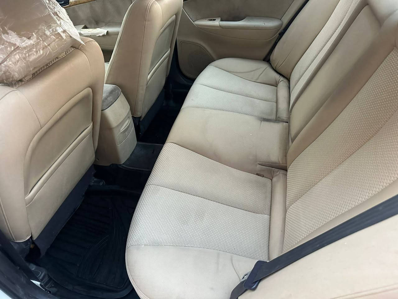 بسم الله الرحمن الرحيم
والصلاة على محمد وال محمد وصحبة وسلم .
هونداي سوناتا موديل ٢٠٠٩خليجي مكفول من دعامية لدعامية  من كل شي رقم اربيل الدولي مواصفات فول عدا سلايت السنوية ورقم مجدد مكان السيارة اربيل شارع ١٠٠متري 
للتواصل والسعر / *********** + واتساب
