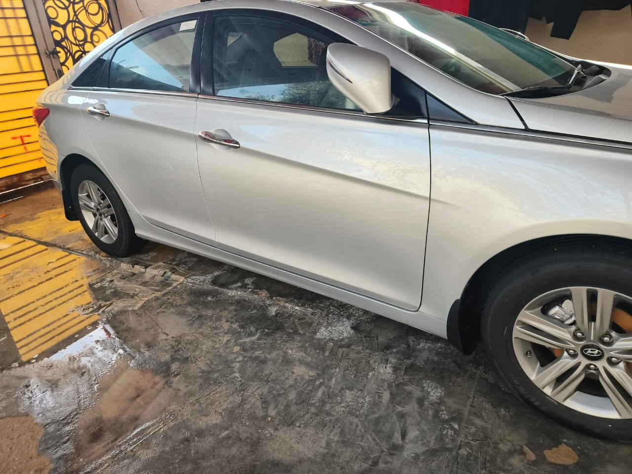 سوناته وارد كوري 2014 مكفوله من الضربه السياره جاهزه حداده جديده تخم تاير جديد سنويه مجدده رقم بصره الجديد تبريد ثلج جاهزه مابيه نقص مكان السياره بصره لمطيحه *********** متواجد واتس اب البصرة, العراق
