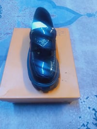 حذاء نسائي • قياس ٤٢ • فيتنامي