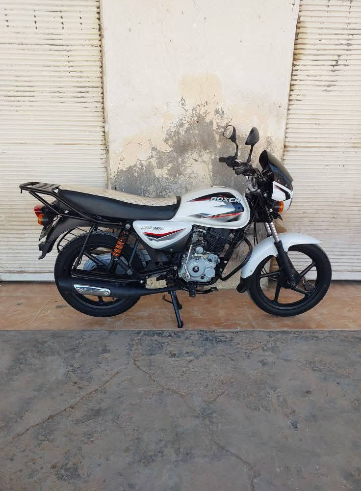 السلام عليكم شبابالسلام عليكم شباب
بوكسر للبيع 
موديل 2022 شهر 12
 دراجه زيرو
ماشي 7000
 مكفوله كفاله عامه 
دراجه رقم وسنويه ديالى 
تحويل ثاني يوم
 السعر خاص 1950
مكاني ديالى خالص
 هذا رقمي ***********
