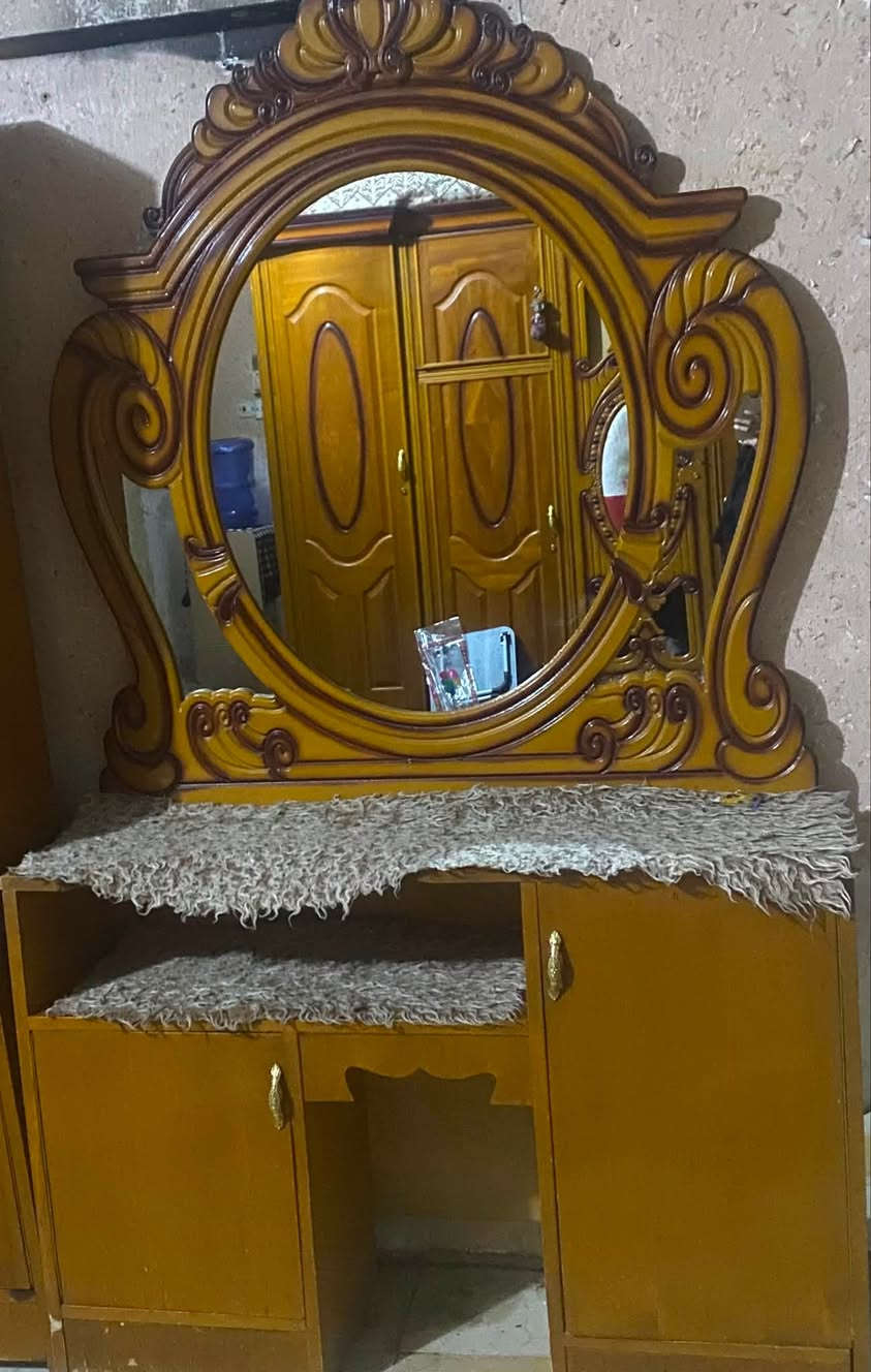 ميز وزاويا اب٧٠ وبيهن مجال


**إذا كنت صاحب هذا الإعلان وتريد حذفه لأي سبب، رجاءا أرسل رسالة إلى الدعم الفني**