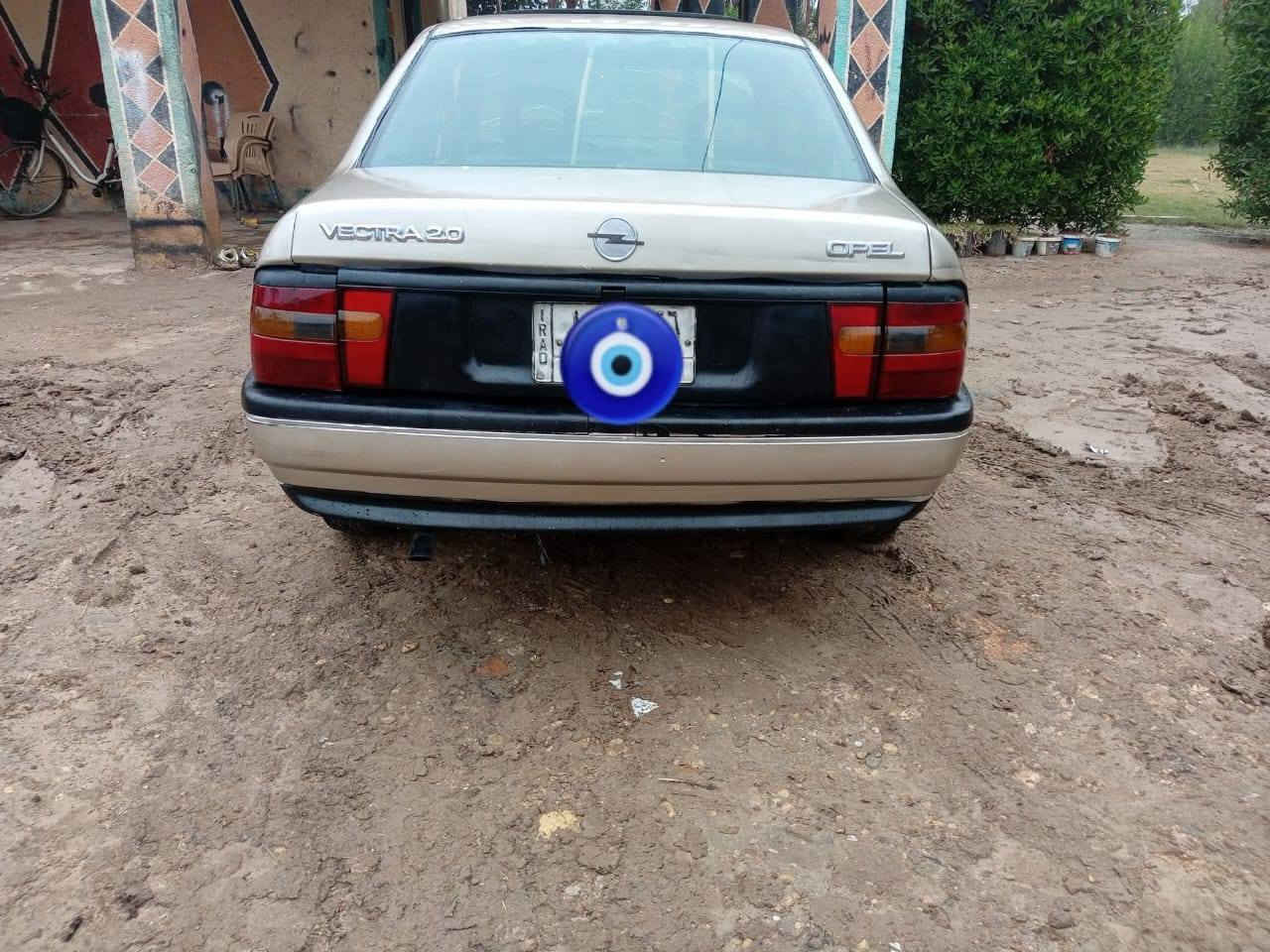 اسلام عليكم اوبل فكترا موديل ٩٣ محرك كير بشرط مصبوغه جديد   رقم واسط سنويه نافذه  السعر ٣٠ وبيه مجال العنوان بابل رقم الهاتف ***********
