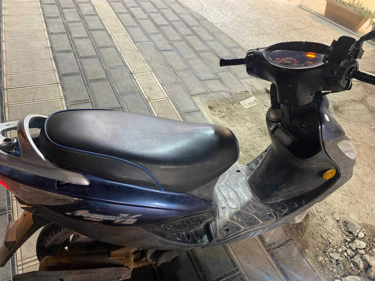 سلام عليكم دراجة كامكو v2 مجتفة مرة وحدة قبل اسبوعين سلف شغال كهربائيات شغاله دراجة قوية وشلعتها حلوة مكاني بغداد الكاظمية سعرها 425 وبي مجال للاستفسار ***********
