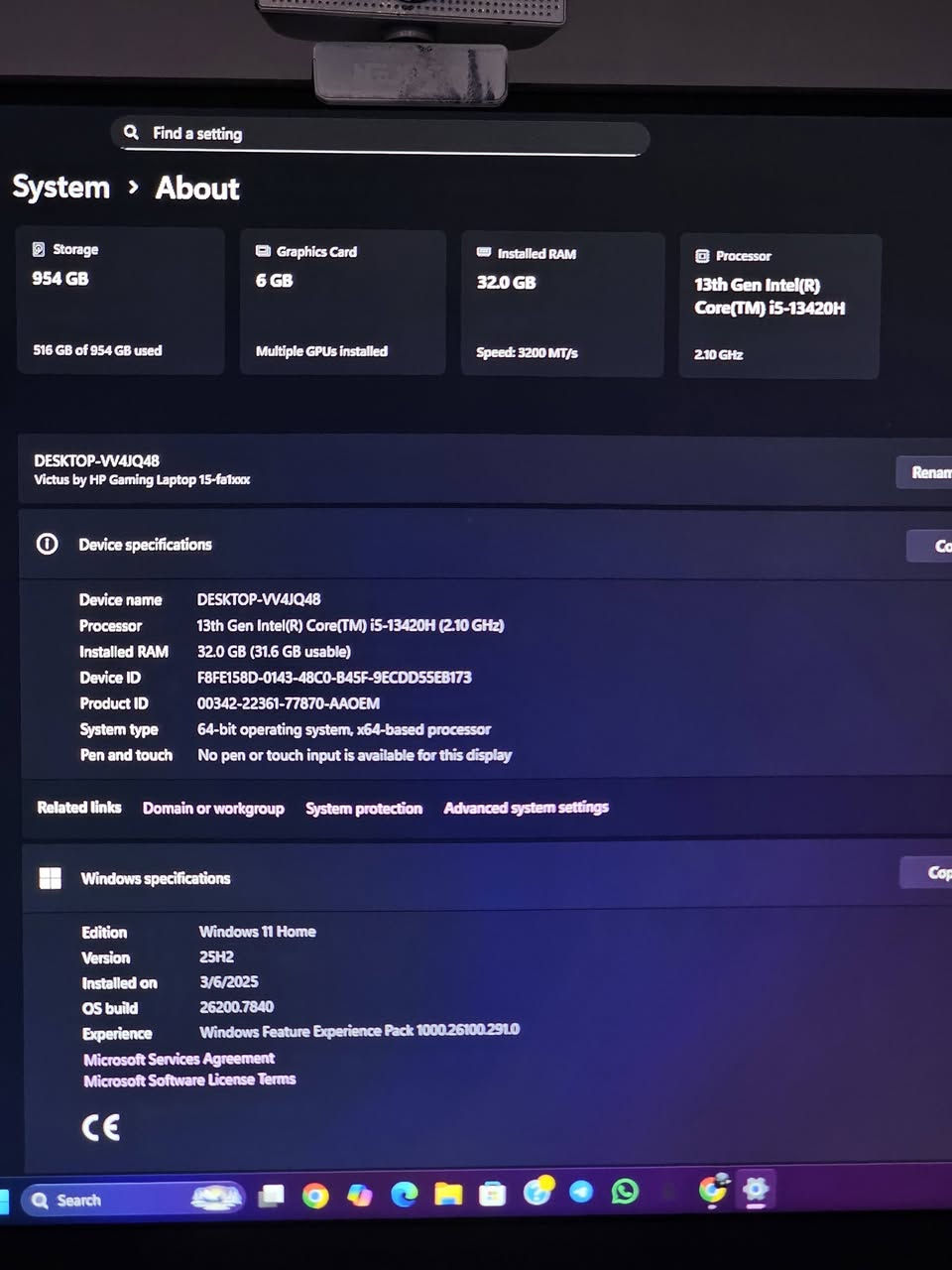 لابتوب مستعمل للبيع
HP VICTUS 15 

معالج CORI 5 13420H 
رامات 32GB 3200MHZ 
كرت RTX 4050 6GB 
ذاكرة 1T M.2 
شاشة Crystal ips 144hz FHD
كيبورد مضيئ.
نظام ويندوز 11 . 

لابتوب كلش كلش قوي يشغل العاب 4k حتى ...

سعره 1.100.000 فقط ❤️


**إذا كنت صاحب هذا الإعلان وتريد حذفه لأي سبب، رجاءا أرسل رسالة إلى الدعم الفني**