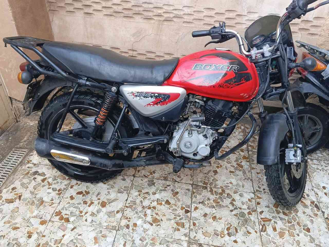 للبيع موديل 21 نزلة ب22 شهر ال9
دراجة ما مفتوحة ضمان لا تبخير ولا تنقيص فقط صوت جواكيج ما كايمه 
سعر 1700وبيها مجال مكان بغداد  ***********
