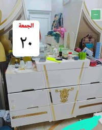 ثنياتهم • ١٠٠ • غرفة نوم