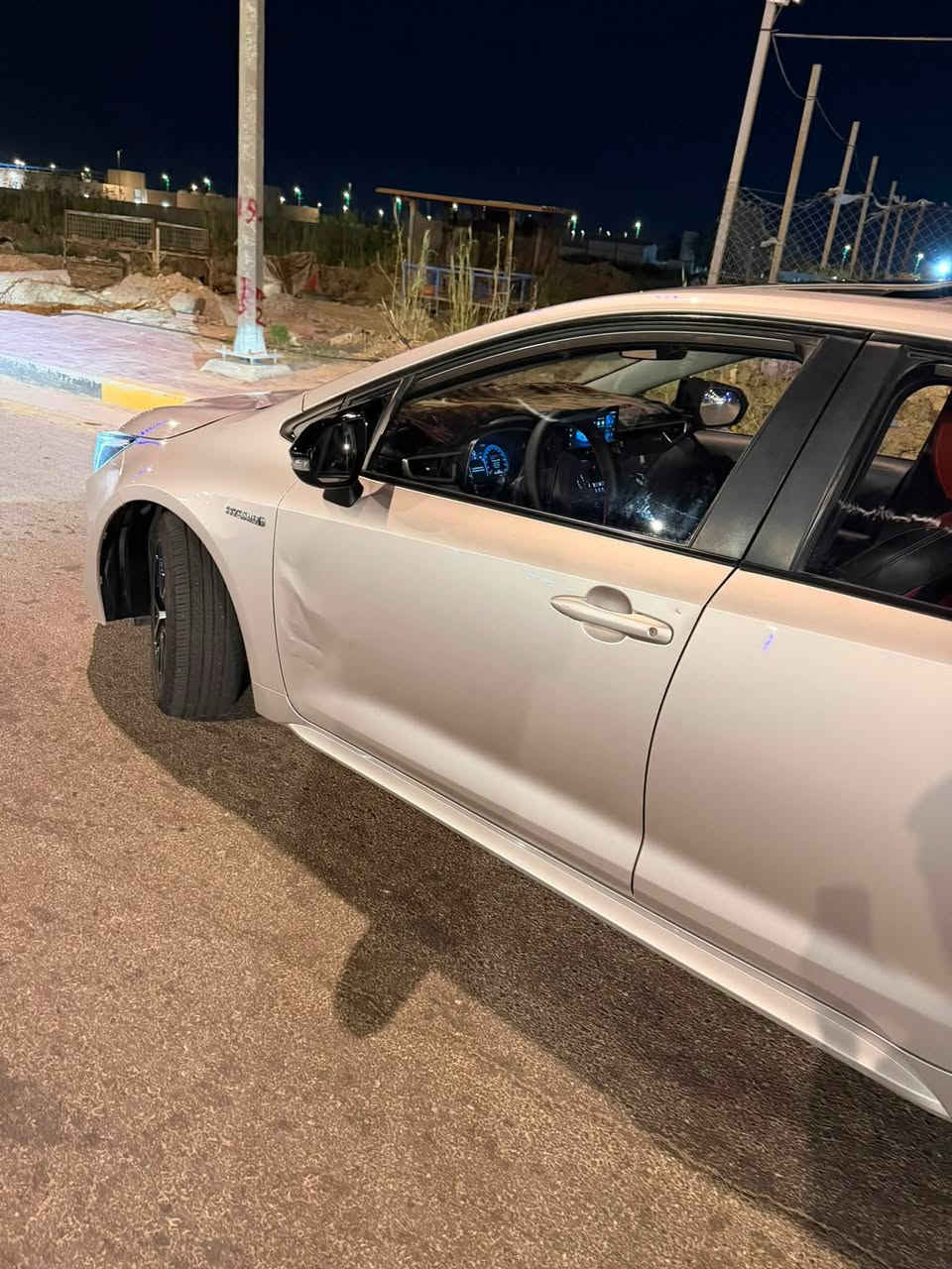 للبيع او المراوس حسب القناعه

             كورلا ليڤن هايبرد (العلامة الزرقاء ✔️ )الباب الاول 
                                                         وكالة ليث العبيدي 
                                       صناعة ياباني فقط الهايبرد صيني
                                                               موديل 2024
‎المواصفات 1/1 

‎اللون مميز فيلي

‎اللكشنات جلد احمرواسود

‎بصمه ✔️ 

‎تحكمات ستيرن ✔️

‎اشاير مري جانبيه ✔️ 

‎تحديد مسار ✔️ 

‎عداد اللكتروني ✔️ 

‎قفل سرعة ✔️ 

‎توقف ذاتي ✔️ 

‎حساسات وكامره خلفيه ✔️ 

‎فتحت سقف ✔️ 

‎بطاريات ليثيوم ✔️

                                          ويل كب كروم بلادي شركة  ✔️ 
                                                          تبريد قطعتين ✔️   
                                                            شاشه كار بلي ✔️ 

3انظمه قيادة Normal, ECO, power

56,000 Km.   ماشيه
ضررها فقط باب السايق طعجه صغيره ترجع bdr او سمكره باقي الاجزاء مكفوله كفاله عامه +محرك وكير
السعر24مليون و500الف

*********** مكاني واسط -الكوت
