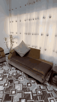 السلام عليكم
تخم كورنول للبيع 
عدد المقاعد ٩ مقاعد 
***********
السعر ٣٠٠ وبي مجال 
مكاني بغداد
