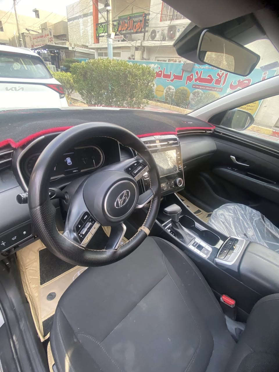 سلام عليكم
توسان موديل٢٠٢٣
امريكي طخه بسيطه بلجنطه
اني المستورد 
باسمي تحويل ثاني يوم سنويه لحد ٢٠٢٩
لون سلفر
فول مواصفات عدا الفتحه
بصمه تشغيل
تشغيل عن بعد
بصمه ابواب 
جنطه كهرباء
ثنين جام اوتو
رادارات ٣٦٠ درجه
كامره اماميه خلفيه
اتو هولد
قياده ذاتية
تحديد مسار
مثبت سرعه
تدفئه بلمقاعد 
حساسات اماميه خلفيه
توقف تلقائي 
اربع وضعيات قياده
دفع رباعي
مانع انزلاق
مانع منحدرات
تثبيت سرعه
تدعم كاري بلي
وبعد بيهه هواي مواصفات مجاي تحضرني
ماشية ٢٠ميل قابل للزياده
رقم بغداد
عنواني بغداد الشعلة
السعر ٢١٠ وبيهه مجال 
للاستفسار خاص او الاتصال
***********
