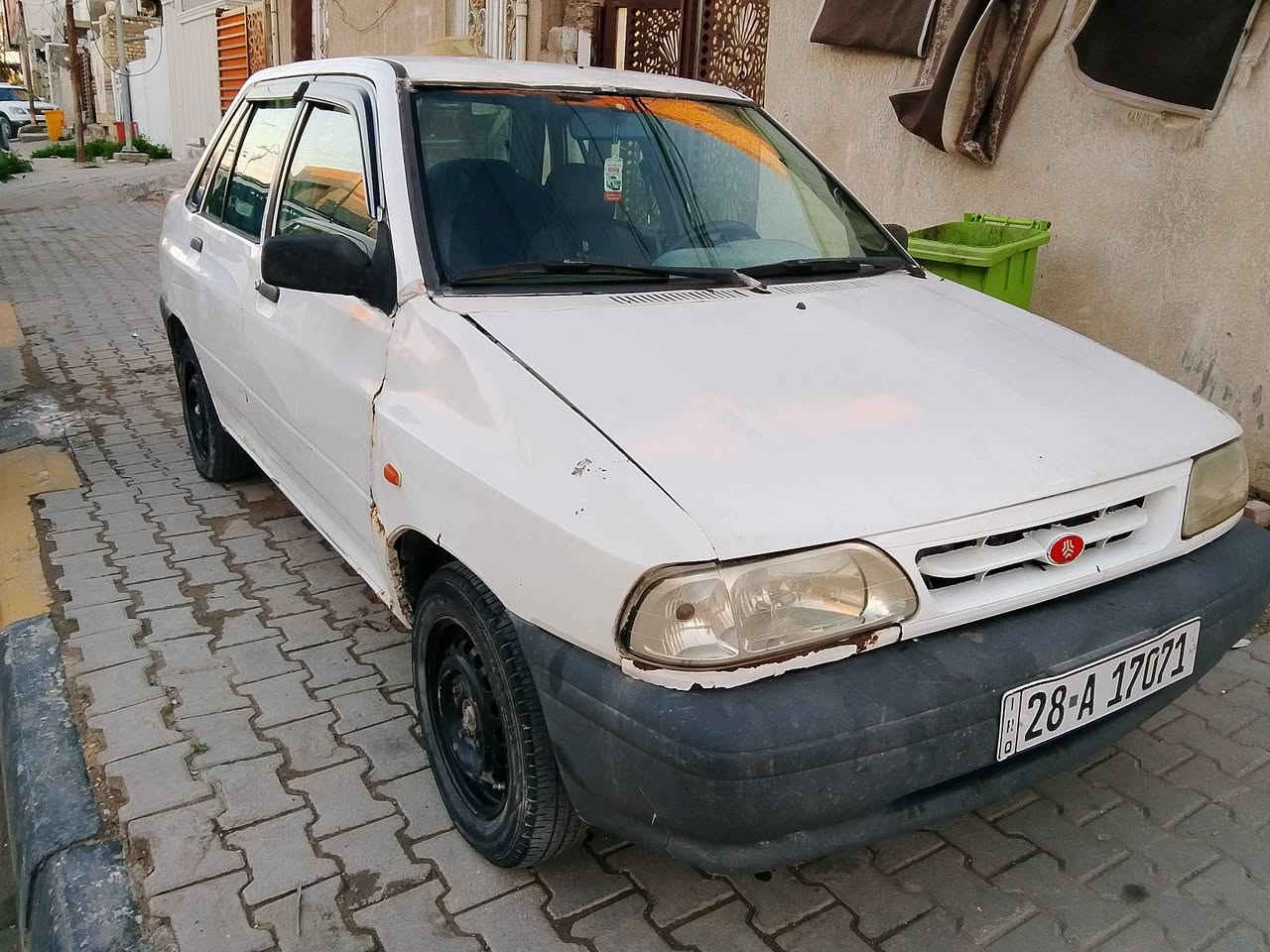 2012 للبيع رقم جديد بسمنه السياره تخم تاير كهربائيات باتري محرك حلوات السياره بيها نواقص بسيطه السعر 22 قفل مكاني كربلاء ***********
