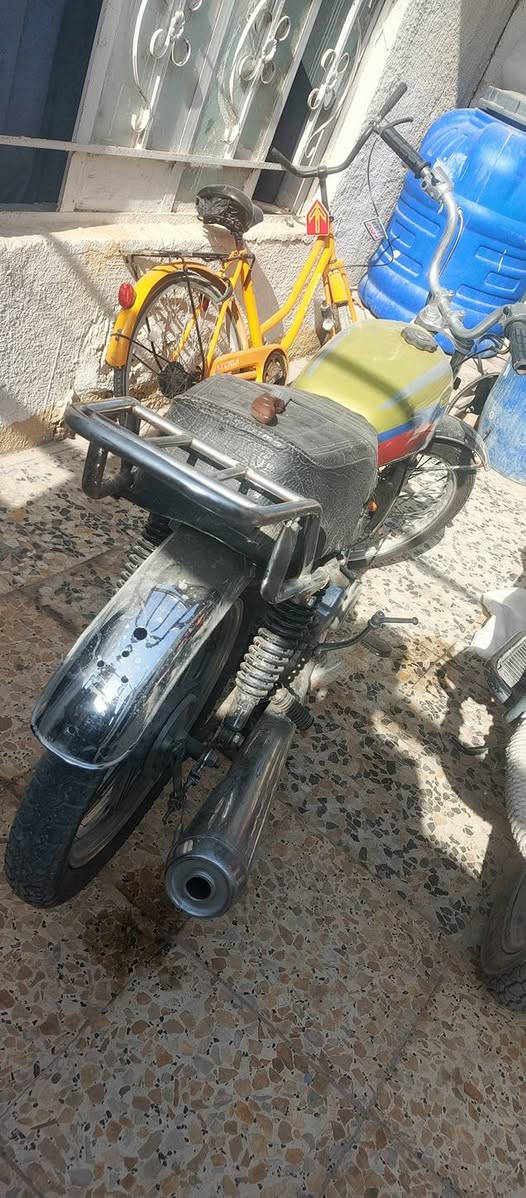 سلام عليكم دراجه ارشه سعر 160 مكان كربلاء حي العامل خاص متواجد. 👍🏻 بس ناريه كاطعه


**إذا كنت صاحب هذا الإعلان وتريد حذفه لأي سبب، رجاءا أرسل رسالة إلى الدعم الفني**