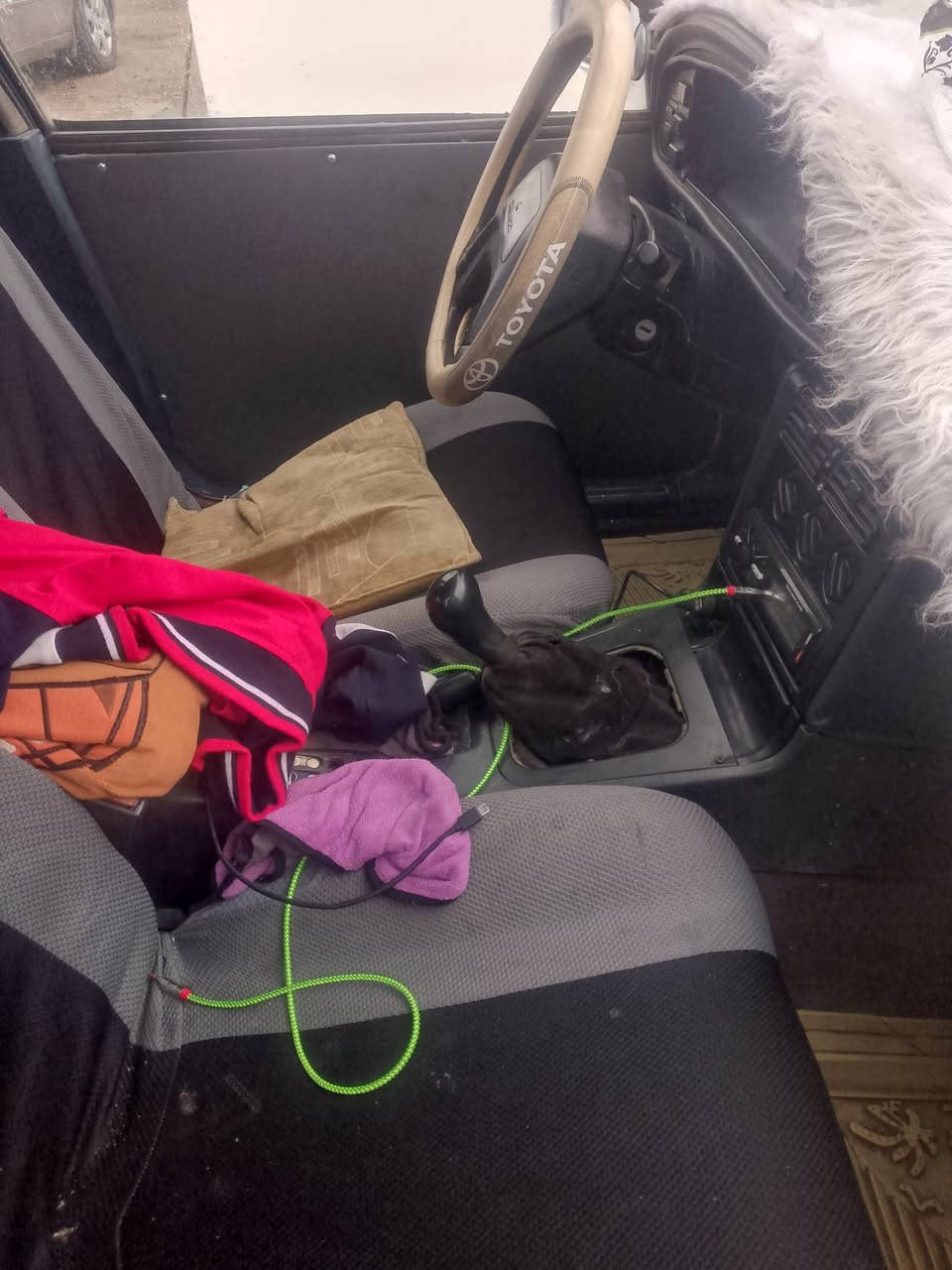 موديل 94 سياره حلوه ناعمه صدر امامي خلفي جديد طبلات اربعه جدد السعر 27 صارشهرسويت الصدر ***********
