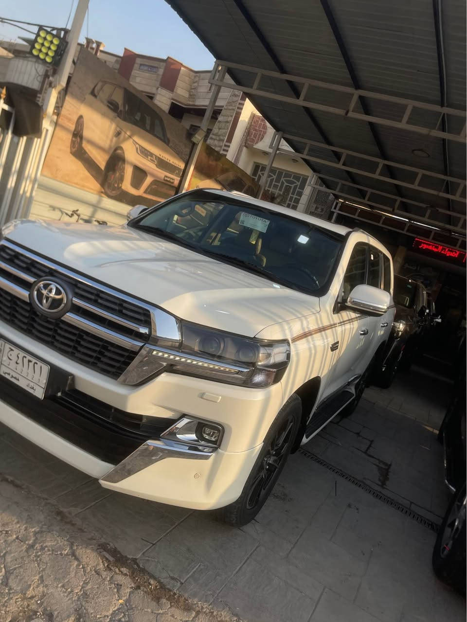 السلام عليكم ورحمة الله وبركاته للبيع فقط لاندكروز 2011 ستينيه اصليه السياره فول مواصفات مكينه كير حداديه خير من الله صبغ التحديث فقط السياره السعر 275 وبيها بسبط كلش كلش وشرط التحويل السياره خير من الله بغداد, العراق


**إذا كنت صاحب هذا الإعلان وتريد حذفه لأي سبب، رجاءا أرسل رسالة إلى الدعم الفني**