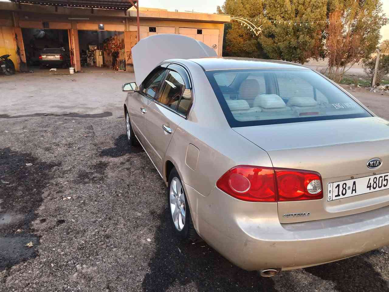 كيا اوبتما موديل 2006وارد امريكي رقم بابل مميز محرك 2700السونارمرفق بالصور محرك وكير وتبريد خير من الله السياره جاهزه من كلشي السعر 93بابل المسيب غير متواجد على الفيس للاتصال على صاحب السيارة ***********
