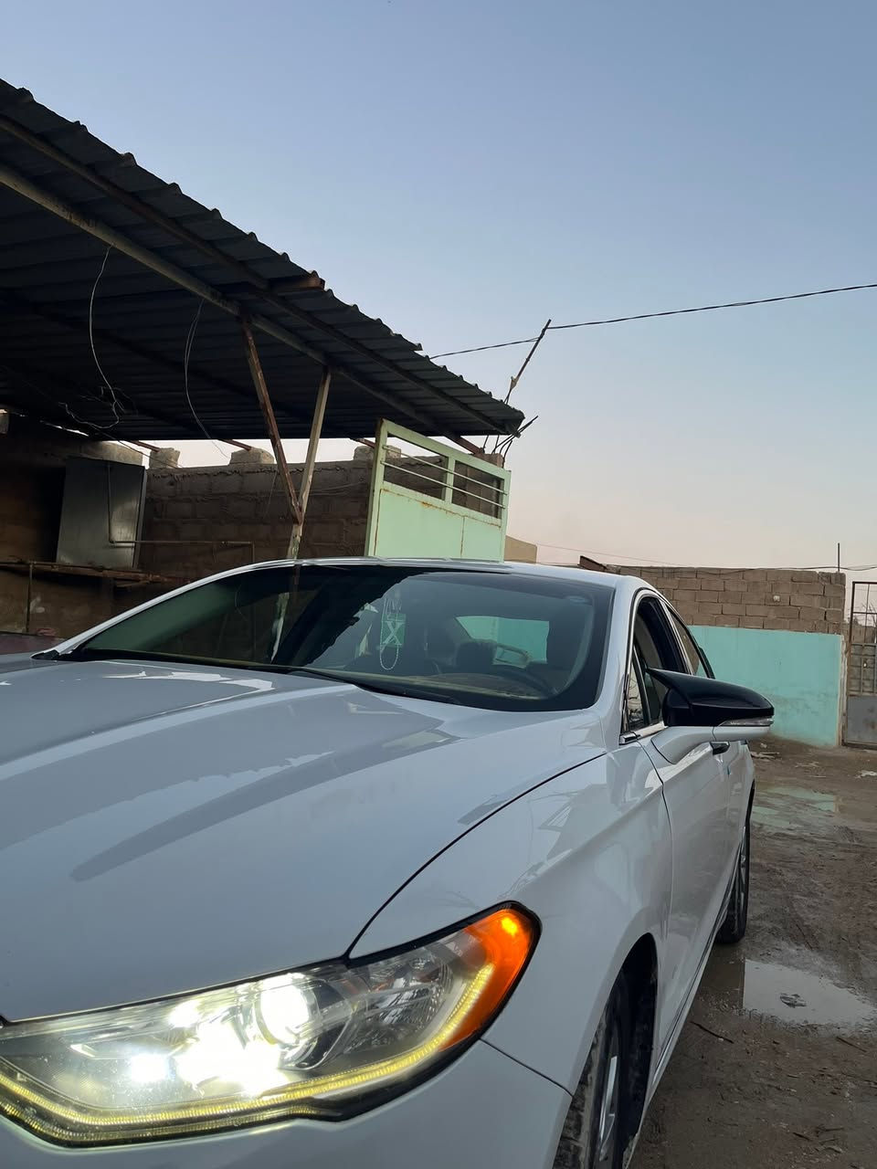 للبيع
فورد فيوجن٢٠١٧ 
فول مواصفات 
مكفولة من الصبغ بيها بارد بالبنيد شبر فقط
محرك 1500 توربو
رقم سليمانيةتحويل مباشر
حدايدية كلة جديد
سيارة جاهزة من كلشي 
*********** الانبار / هيت
