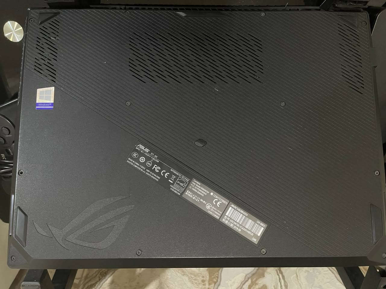 السلام عليكم متوفر لابتوب كيمنك للبيع من شركة اسوس (ASUS)
كارت شاشه  gtx 1070
رام ١٦ كيكا 
معالج  i7-8750 h
RGB  ألوان من كل جهات حتى الكيبورد 
شاشه هرتزيه ١٤٤ 
مشغل عليه اغلب الالعاب  دلتا فورس  و ببجي ستيم  pes21 كلهن يشغلهن بسلاسه و اعلى اعدادات 
ملحقاته  جنطه جوستكات عدد ٢ شاحنه اصليه  استاند تبريد
مكاني بغداد الزعفرانيه 
***********
