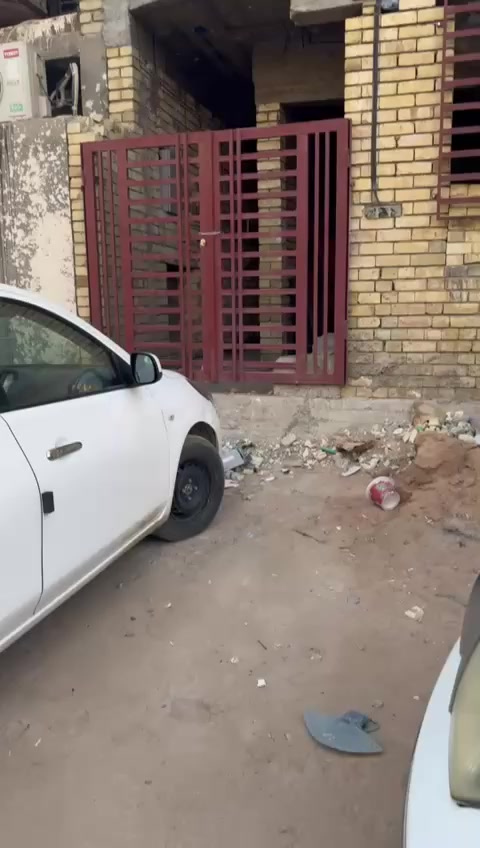 هيكل البيع 92 متر واجهة 5 ميكانيك قرب كلية الهادي ***********و ***********
