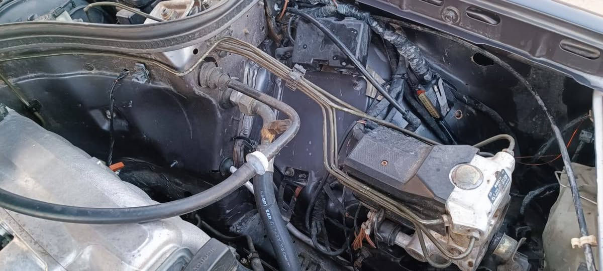 سلام عليكم مارسيدس بيبي 94 اصل مكفوله ضربه واخياس مصبوغه الجماليه رقم سليمانيه دوالي سنويه 30 مكينه وكير 3000 تبريد تدفه كلهه شغاله مابيهه نقص برغي جام كهربائي AbSش شغال اريل كهربائي أمامي خلفي سنتر لك شغال كلهه على الابلاد مكاني ديالى حمرين سعره 65 وبيهه مجال ***********
