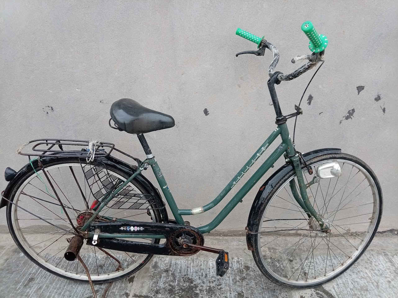 ‎السلام عليكم  بايسكل بالة نضيف للبيع حجم 27‎ ديوانية, القادسية


**إذا كنت صاحب هذا الإعلان وتريد حذفه لأي سبب، رجاءا أرسل رسالة إلى الدعم الفني**