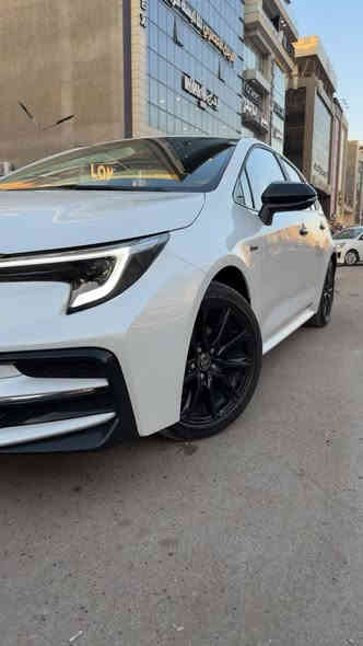 كورلا 2025  شكل امريكي هايبرد مكينه 1800 شحن ذاتي علامه سوده HEV  ماشيه10193 يعني سيارة بعدهي زيرو  رقم مميز وحلو 
السنويه باسمي تحويل ثاني يوم  
العنوان/زيونه ***********
السعر 22 مليون و 600 بيها مجال بسيط جداً
