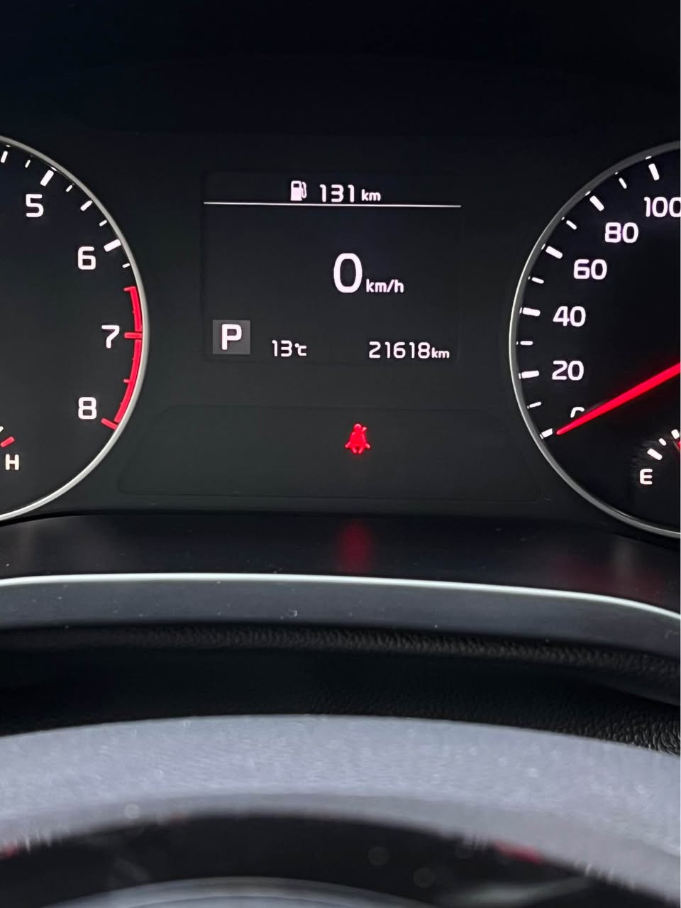 كيا سيليتوز خليجي وكالة الدولية 
بعدهه داخل الضمان  مال شركة موديل 2021
السياره ماشية 21 الف كيلو مكفوله بدون ضرر 
بصمة شاشة جبيرة متصله وكشنات ابيض جلد اضائة محيطيه مريات شفط وترحيب وتشغيل عن بعد 
السعر 167 مكان السيارة بغداد المنصور 
*********** بغداد, العراق
