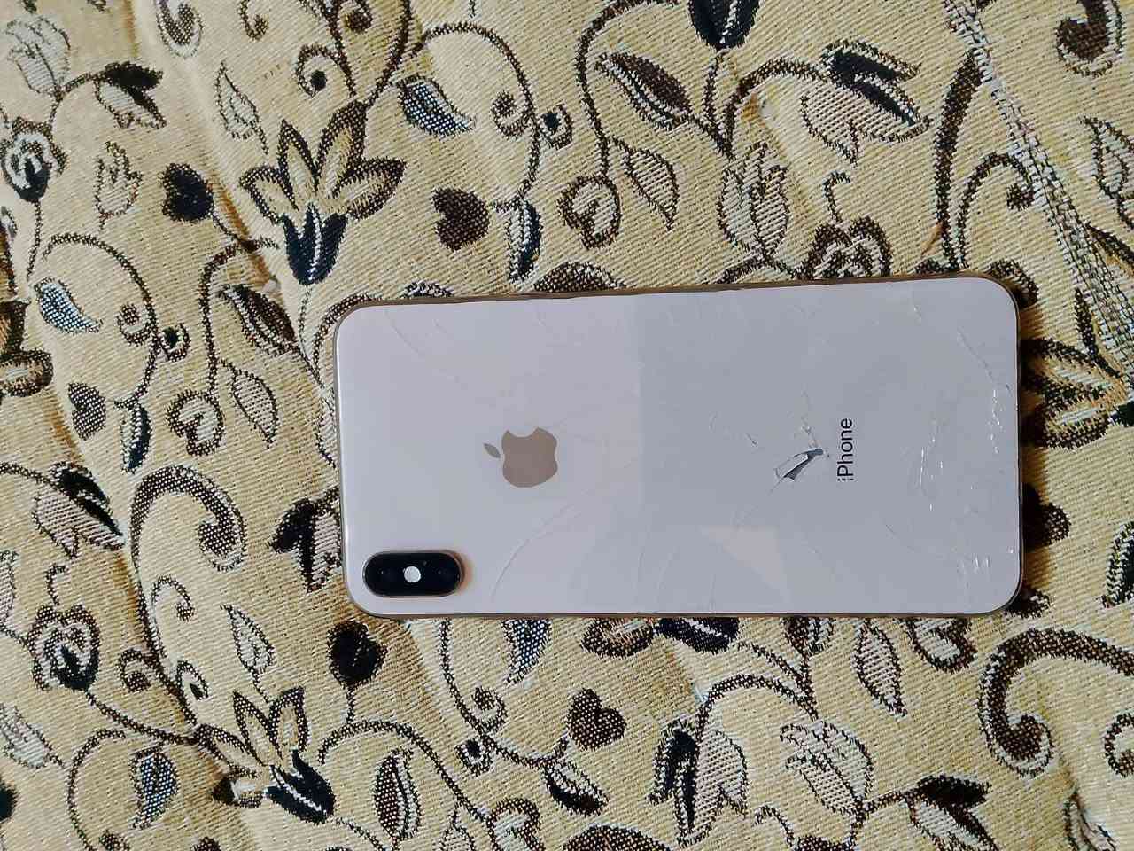 السلام عليكم
ايفون اكس ماكس
ذاكره256
بطاريه70
مامفتوح شرط
للاستفسار/***********
