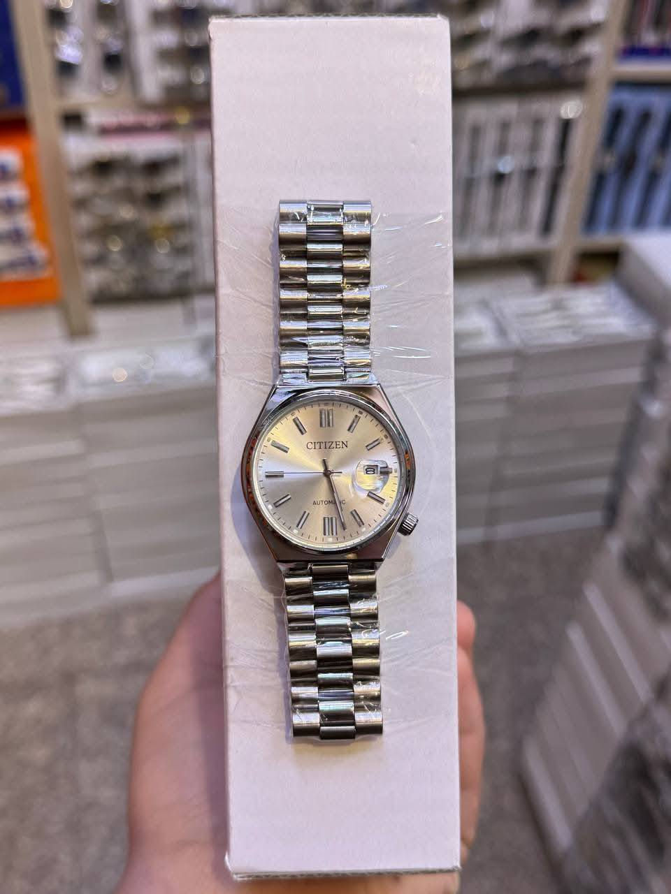 #ساعات
#ساعات_رجالي
#ساعات_نسائي
#ساعات_فخمة
#ساعات_انيقة
#اكسسوارات
#موضة
#ستايل
#هدايا
#هدايا_مميزة
#ساعه
#ساعات_ماركات
#ساعات_شيك
#عروض
#تخفيضات
#توصيل_مجاني
#تسوق
#تسوق_اونلاين
#بيع_وشراء
#بغداد
#العراق
#سوق_العراق
#اكسبلور
#explore
#fashion
#watch
#watches
#style
#gift


**إذا كنت صاحب هذا الإعلان وتريد حذفه لأي سبب، رجاءا أرسل رسالة إلى الدعم الفني**