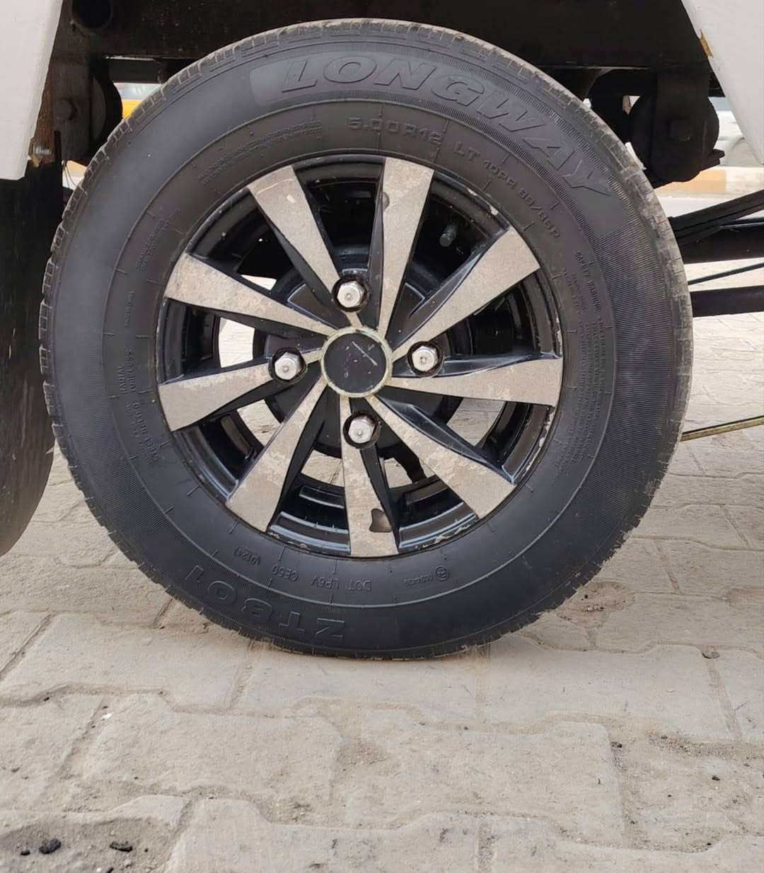 سلام عليكم ستوته جمره فحل باب اول ورك عالي مامدكوك ويل كب أوراق اصولي اكاتبك وي الوكيل مديل 2017 وبيهه محرك 2019 شاصيهه وركبتهه مكفولات كفالة عامه لا لحيم ولامعجون بيهه تخم تاير جديد جوبلس كهربائيات كلهه جدد وشغاله دبلات ابو السبرنك شغالات نكره سلف ستوته مصبوغه حراري اثار جرد وصابغهه جماليه ستوته جاهزة وكلهه شغاله مابيهه اي نقص نضافتهه نفس الصوره مكانهه بديوانيه***********
