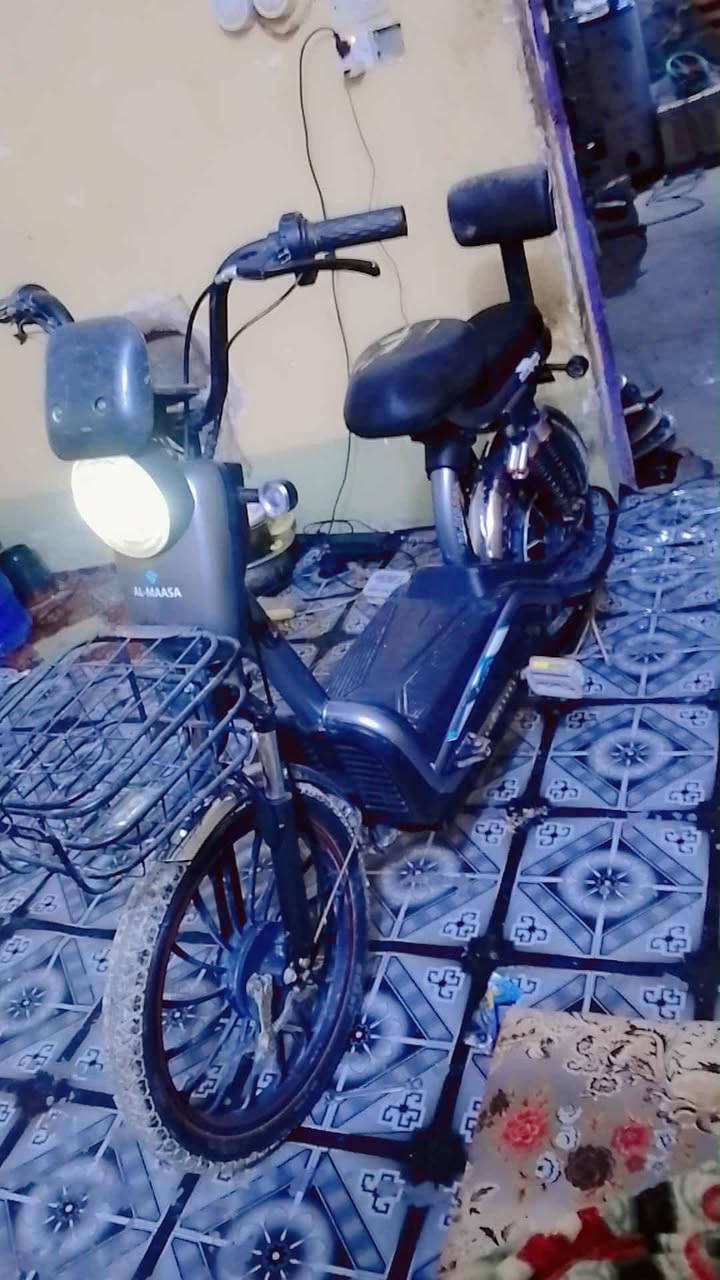 مطور شحن البيع شغال علئ فحص سعر200 والشراي تصل علئ رقم  ‏‪***********‬‏
