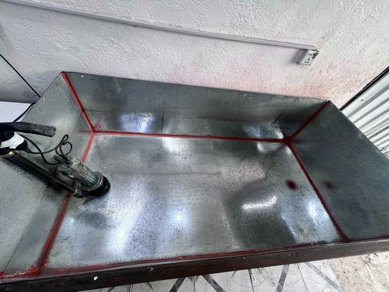 السلام عليكم شوايه +حوض+ميزان +غطاس البيع المكان البياع شهداء رقم الهاتف ***********
