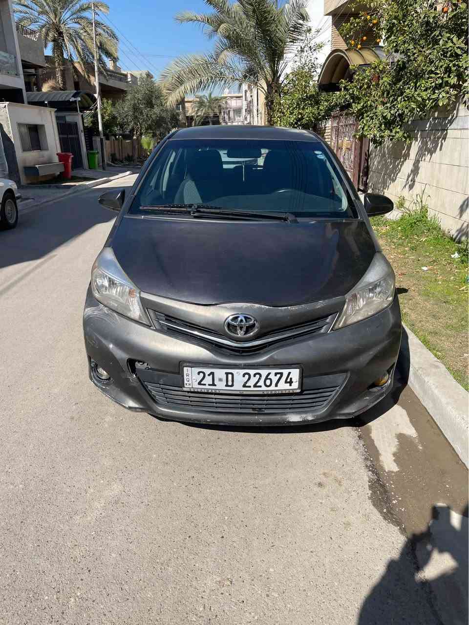 سلام عليكم : يارس ياباني اصلي 2015 وارد امريكي حادث فقط الجاملغ الايسر وباب السايق مرشوشة تعرف بل 2015 كلاوات صباغين من يكلك رش الباب حتى جاملغ ما  يلاون مكفولة لغد و كل الحدايد الداخلية و الايرباك ما طاك . (السيارة تحتاج بولش ترجع جديدة ) محرك 1.500 نوع الكير AT يعني العادي وليس سي في تي السيارة بأسمي تحويل ثاني يوم  سليمانية . ماشية 100 الف ميل السعر 100 ورقة هـ/*********** بغداد, العراق
