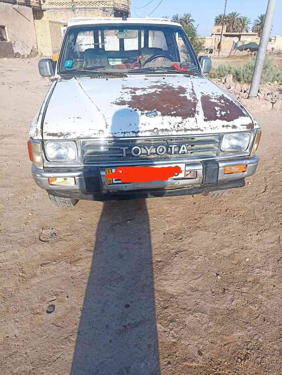 السلام عليكم بيكم تيوتا للبيع موديل 1987سياره جاهزه سنويه جديده ورقم جديد انكليزي سنويه 2030بسمي سياره حداديه جديده قبل فتره شديتلها  مكينه وكير كفاله شرط كهربائيات شغاله سياره جاهزه مالت جناي مكاني ذي قار الغراف رقم الاتصال ***********السعر 35وبيها مجال قليل لمو شراي لايتصل ويتعبني رحم الله والديكم واني خادم وسوك كلشي بيه.
