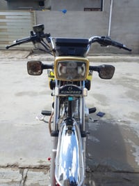 موديل ٢٠٢٤ • تشغيل عن بعد • باتري ميت