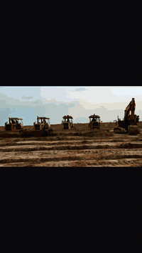 بلدوزرات لليجار نعمل كافه العمال بحيرات قطع سكنيه تعديل الارض دفن مستنقعات للتصال***********
