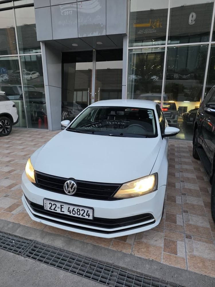 جیتا 2016 مەکینە 20ی مواسەفات خەلیجی
گێڕ و مەکینە و تەبرید بێ کێشەیە.
106,000 میل ڕۆیشتووە.
- دەرگەکانی لای سەکن قۆپانەوەکی بەسیتی هەیە
- سەیارە هیچ پارچەک و سبوغی نییە.
- سعری ١١٥ وەرەقە
- ت.ب گۆڕینەوە ناکەم أربيل, العراق


**إذا كنت صاحب هذا الإعلان وتريد حذفه لأي سبب، رجاءا أرسل رسالة إلى الدعم الفني**