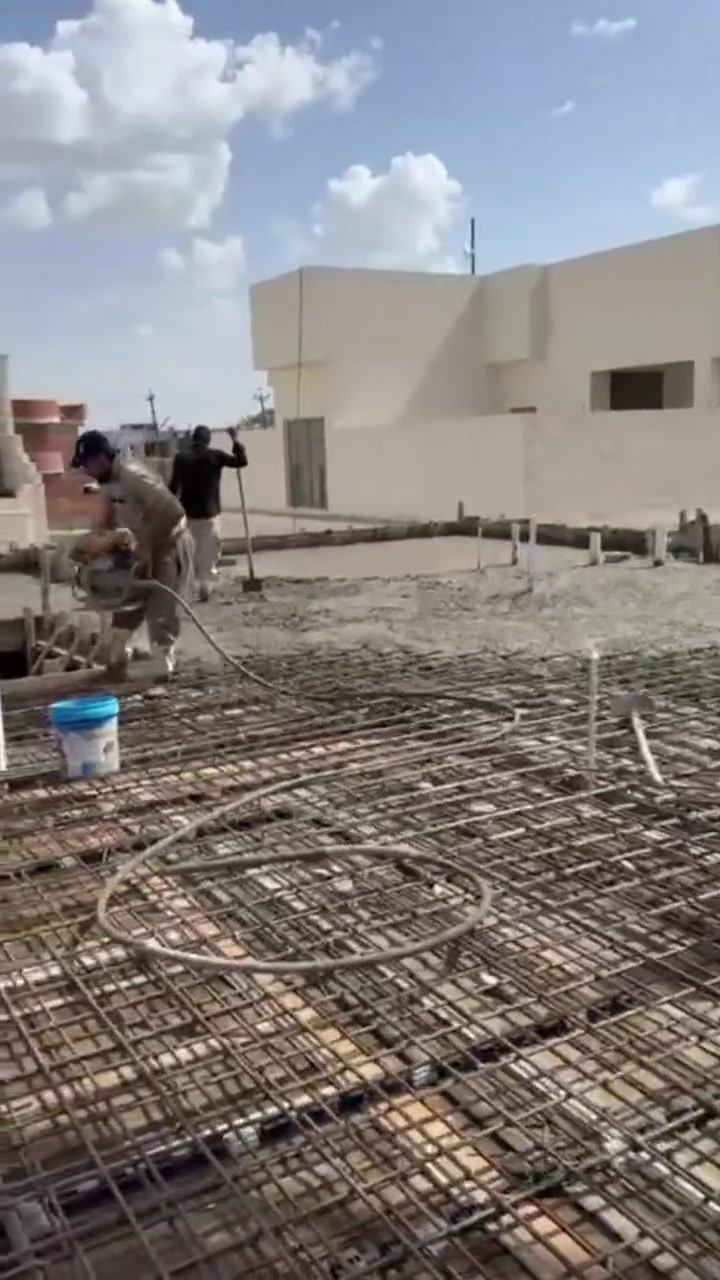 *********** ابو ادم النجار
