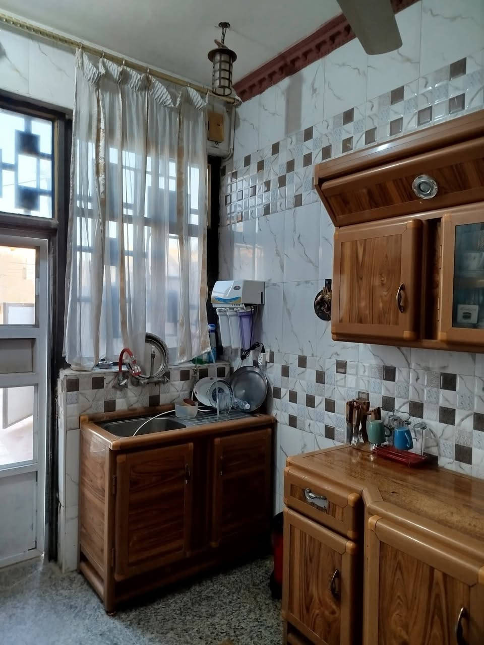 دار سكني طابو صرف
٢ طابق 
المساحة 130 متر
® الموقع / الحلة / حي الجزائر الاولى / قرب مكبس
التمور
٨ الواجهة 6.5 متر والنزال ٢٠ متر
٨ يحتوي على 3 غرف نوم * صاله * هول عدد 2 *
مطبخ حار بارد عدد ٤ 2 مجمع صحيات عدد 2 كراج
للاتصال
***********
