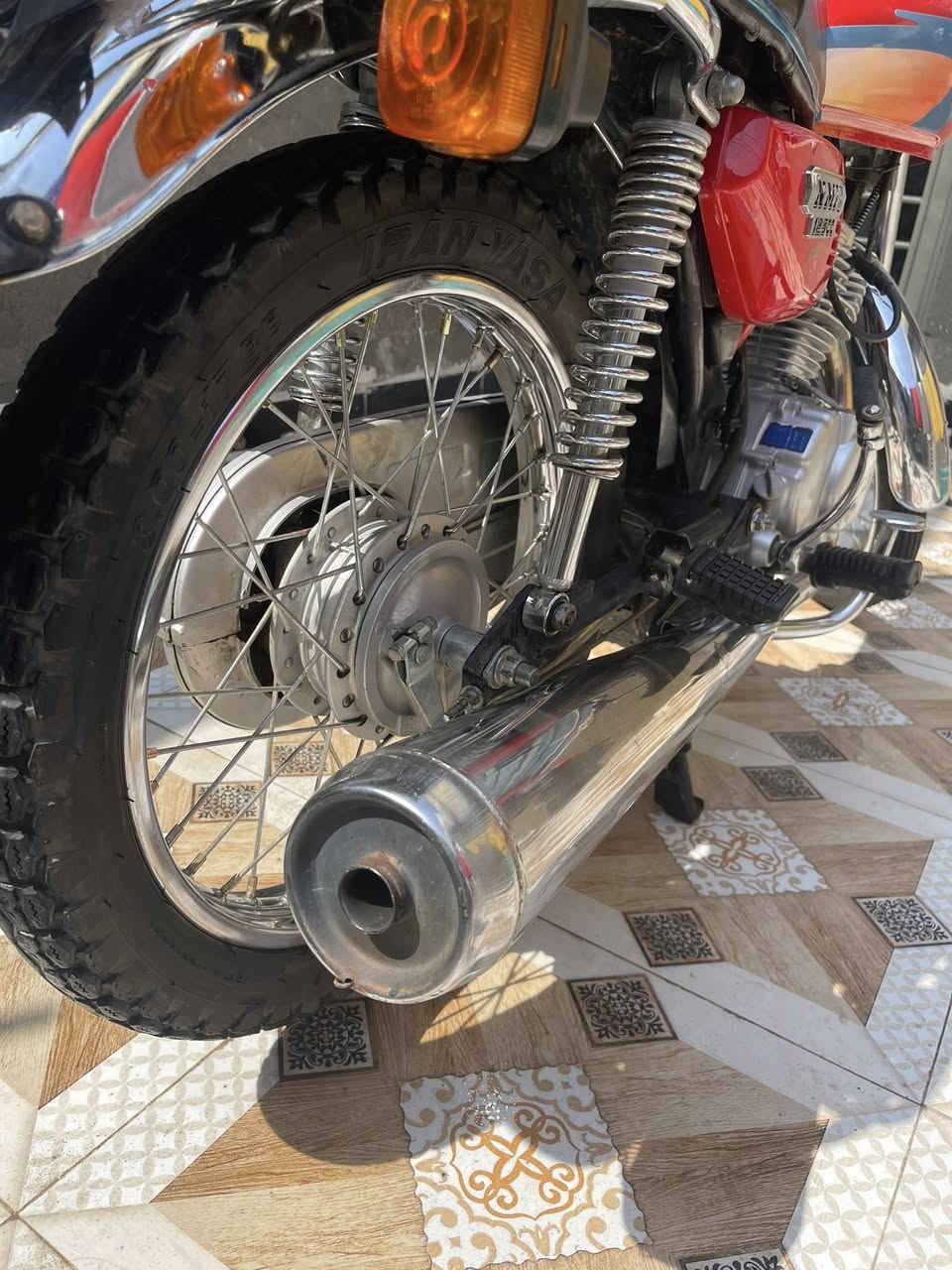 سلام عليكم دراجه البيع 4كير  مديل23  ايراني اصلي اوراق 4اصولي دراجه مامفتوحه  مكفوله مكانه كوت او رحمه الموتاكم الي مايعرف بيهن لا يدخل او لا يتعبني او لا اتعبه  الدراجه معروضه (واحد او 150)او بيه مجال الشراي ؟


**إذا كنت صاحب هذا الإعلان وتريد حذفه لأي سبب، رجاءا أرسل رسالة إلى الدعم الفني**