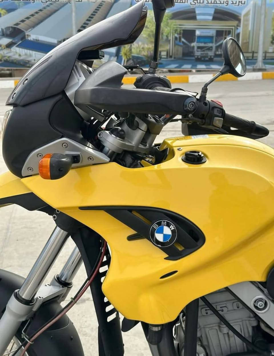 سلام عليكم شباب دراجه BMW دراجه خير من الله 650 مكينه لشراي يتصل ما متواجت ع فيس هاذ رقم *********** وبيك خير وتدلل شراي
