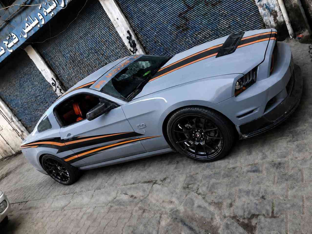 عندي موستنك 2014 v6 فول بمريميوم  تجنن مصروف عليها كلش هوايه   مراوس بكامري  ١٨وفوك


**إذا كنت صاحب هذا الإعلان وتريد حذفه لأي سبب، رجاءا أرسل رسالة إلى الدعم الفني**
