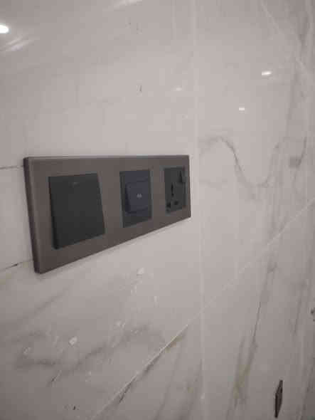 البدري التأسيسات الكهربائيه نحنو مستعدين تنفيذي كافة الا عمال الكهربائية الدور العمارات وكافة المنظومات وصيانه وترميم عنوان واسط للاستفسار مراسله الصفحه
او لاتصال ***********
وتساب ***********
