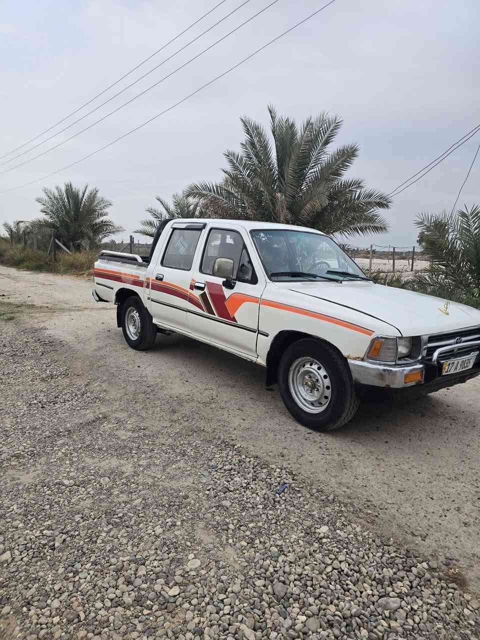 تويوتا بيك اب ٩٣ للبيع 
***********
